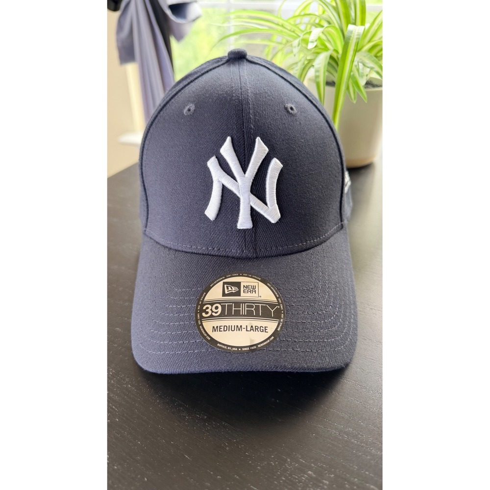 New York Yankees Navy Blue Stretch Fit Hat Medium-Large